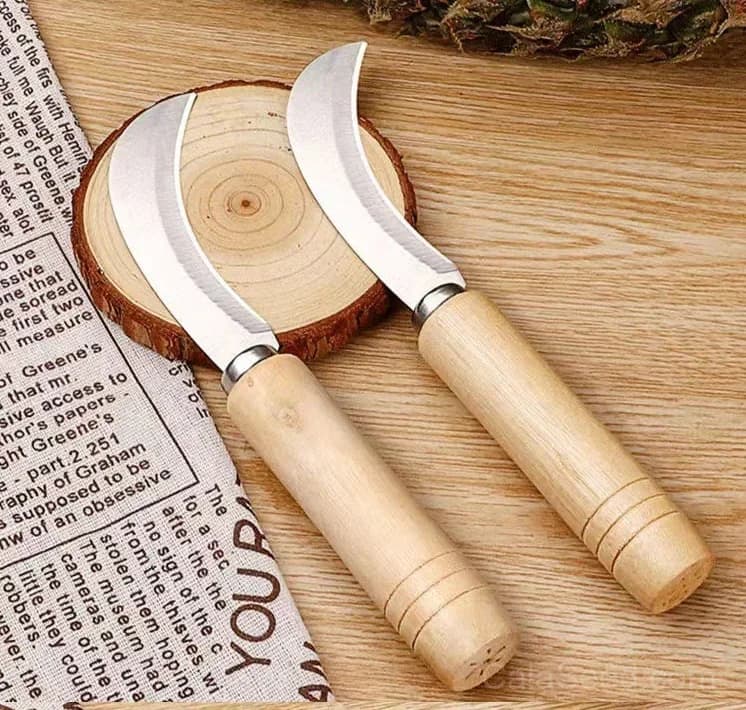 Curved Watermelon Sickle Knife – Sharp Stainless Steel Fruit Cutting Tool for Easy Watermelon Slicing - Alt