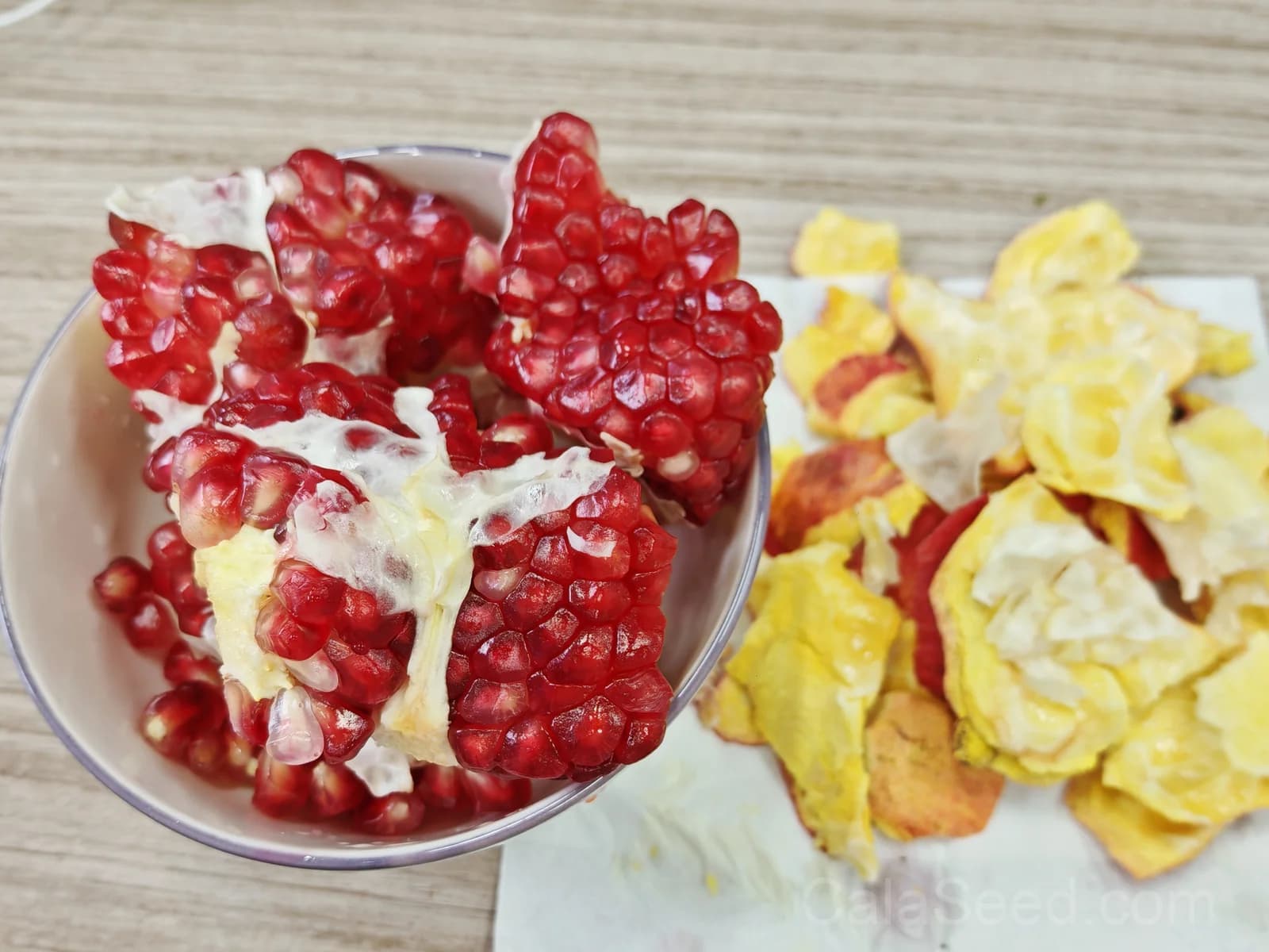 Pomegranate Seeds — Antioxidant-Rich Superfruit - View 6